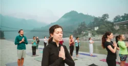 100 hour yoga teacher training in rishikesh
